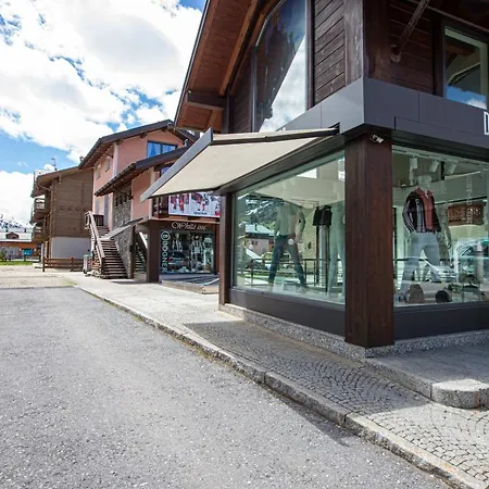 Bondi Chalet St Antoni Apartman
